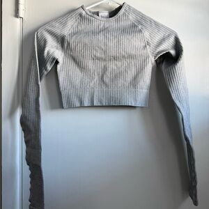 Boohoo Light Gray Ribbed Long Sleeve Crop Top Size Small